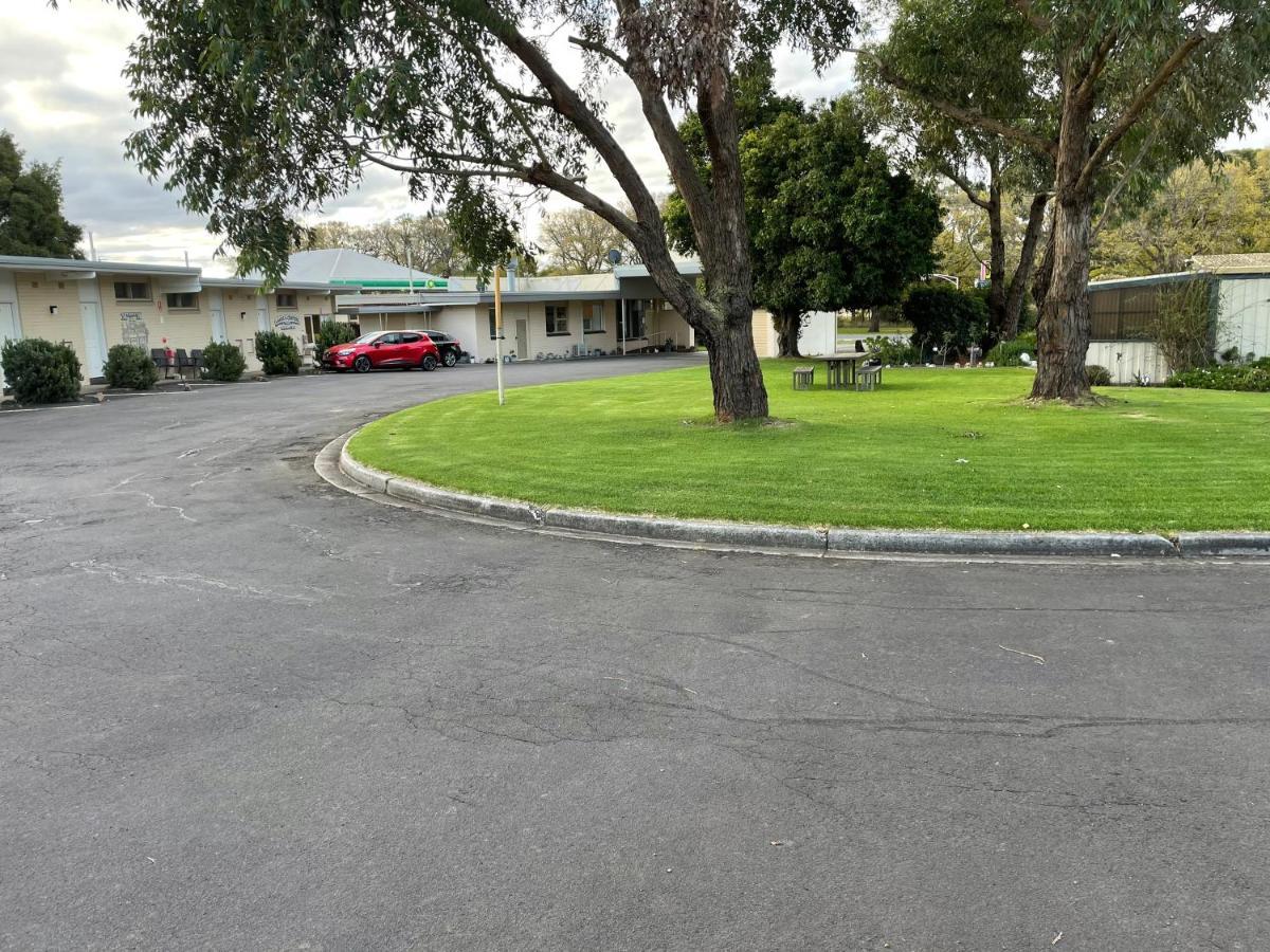 Camperdown Cascade Motel Exteriör bild